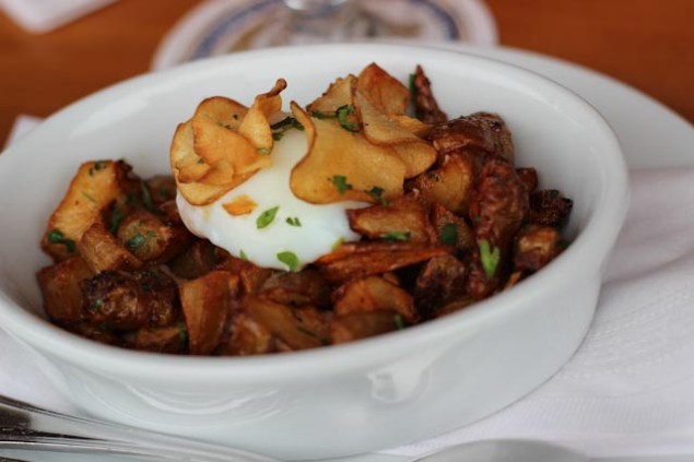 fathersofficecismontaine-43