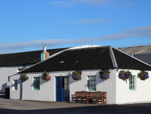 Distillery Tour in Islay-2