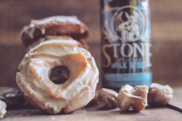 Old Fashioned Glazed Doughnuts (7 of 12)