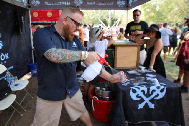 Brew-Ha-Ha-GIF-2015-Jeremy-DD