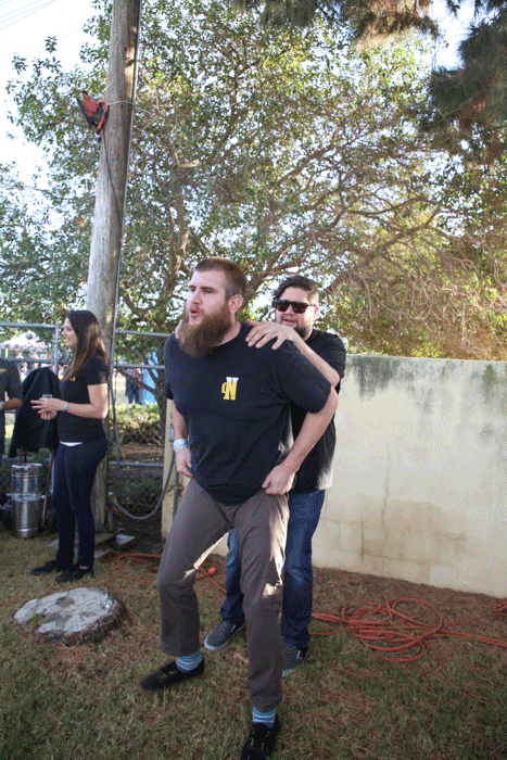 Brew-Ho-Ho-2015-GIF-12