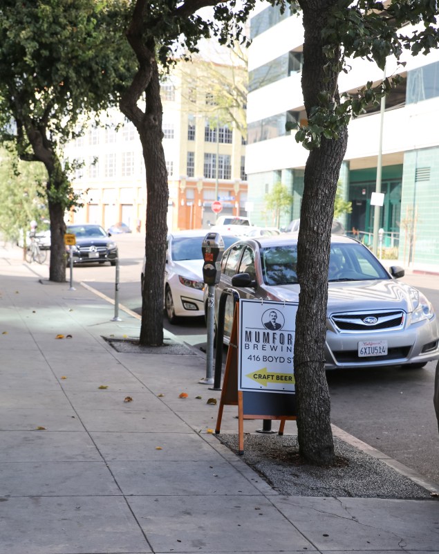 22858338793_cb8a93bd98_o