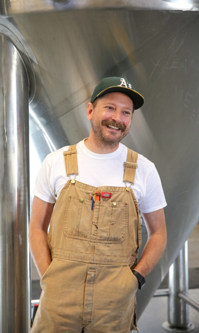 22971596760_d8b3bc2b17_k