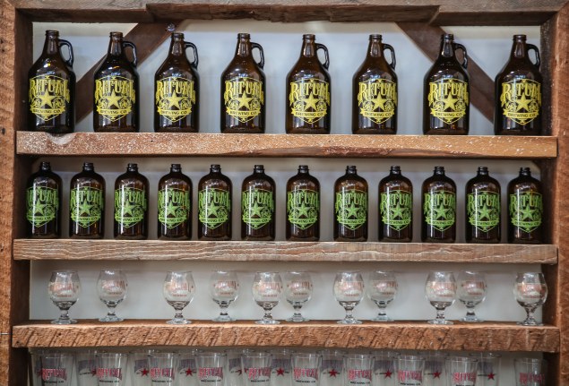 23351189250_aaaf3786c9_k