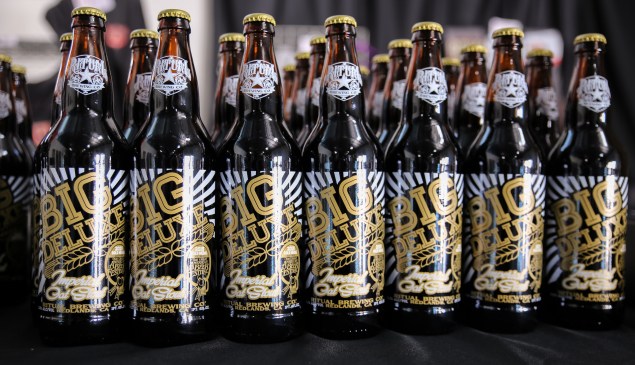 23564441441_97a586783f_k